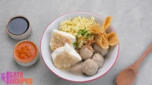 7 Kedai Bakso Legendaris di Malang Yang Bikin Nagih Terus