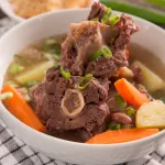 Resep Sup Buntut Sapi Kuah Bening Segar dan Lezat
